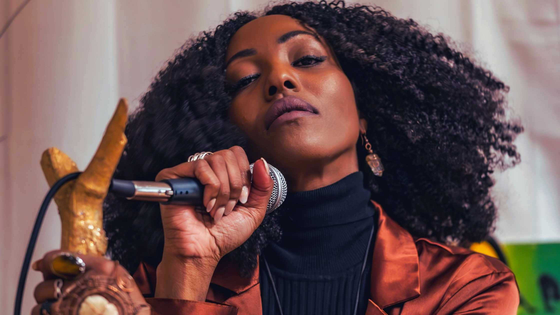 From Bedroom Producer to 1M Streams: A Realistic Indie Roadmap