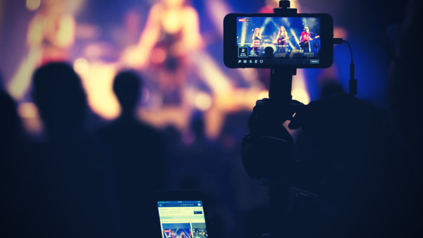 Beginner's Guide: How to Promote Your Live Music Events Via Social Media