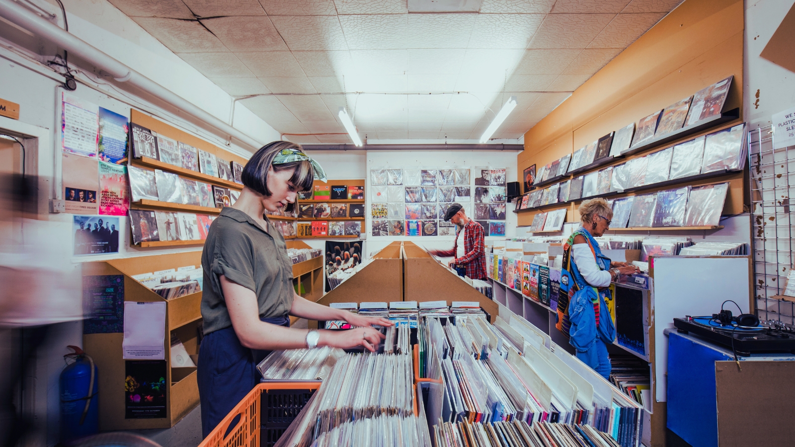 The Embed Economy: Why Selling Direct Out-Earns Platform Royalties in 2026