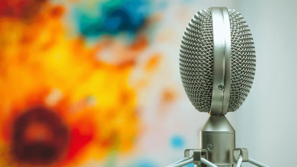 Equipment Needed To Start a Podcast: Choosing The Best Podcast Microphone