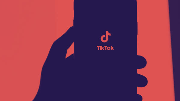 How to Leverage TikTok As an Indie Artist for Popularity