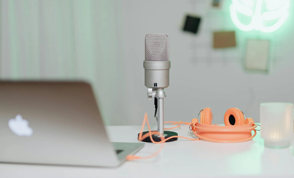 Maximizing Your Reach: Podcast Hosting Strategies for Creatives