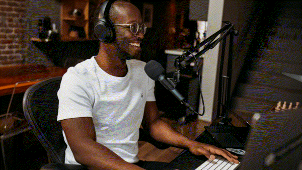 5 Skills Voice-Over Artists Should Have To Boost Your Podcast
