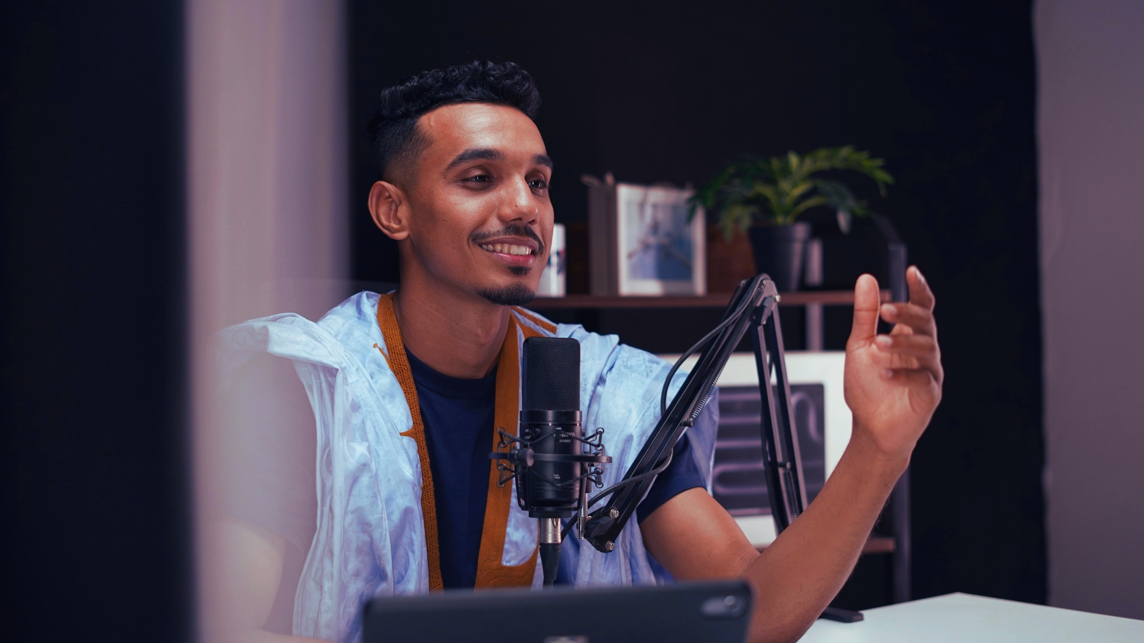 The Ultimate Guide to Podcast Distribution: Reaching 100+ Platforms with One Upload