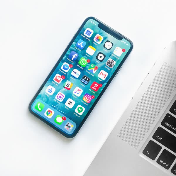 Useful Tips for Promoting Your Music On Social Media Platforms